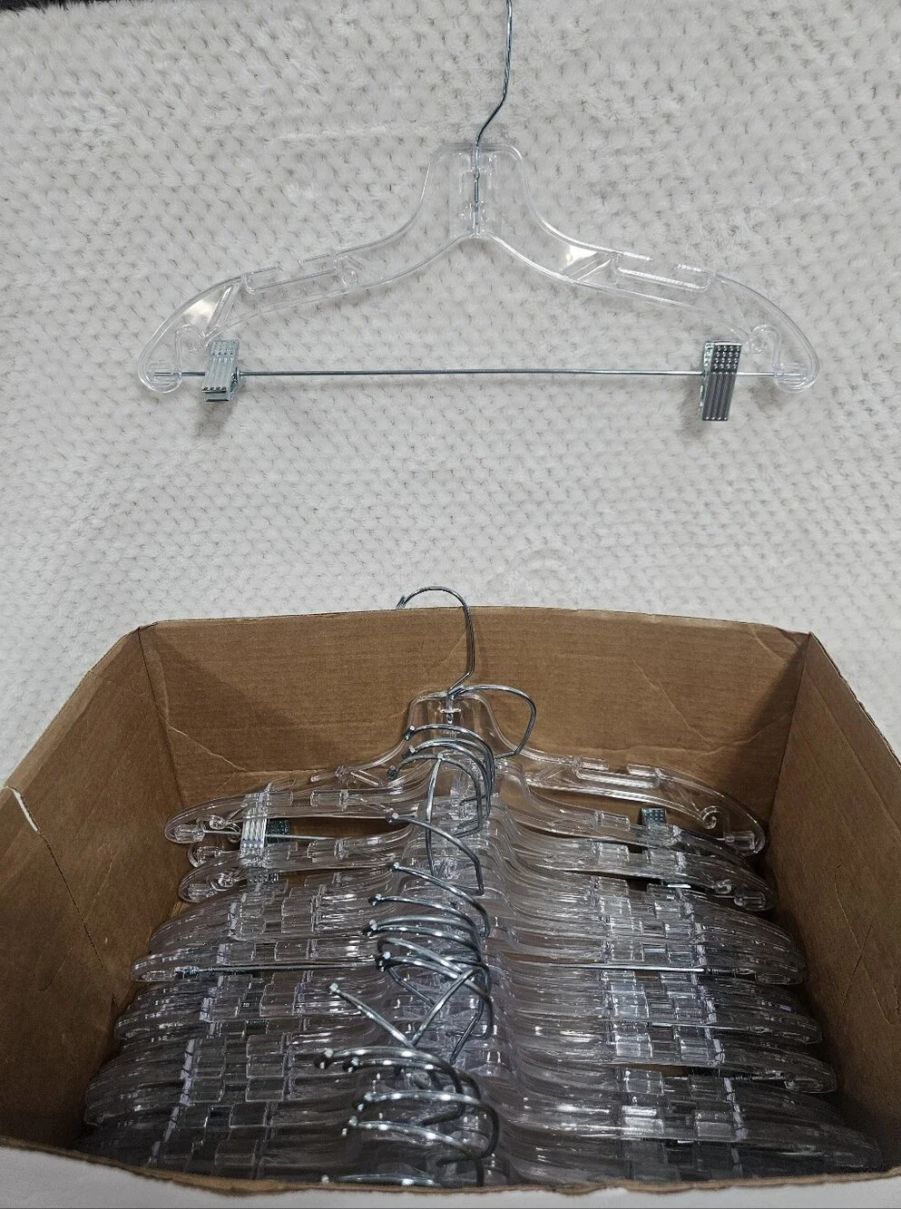 N/A hangers 23